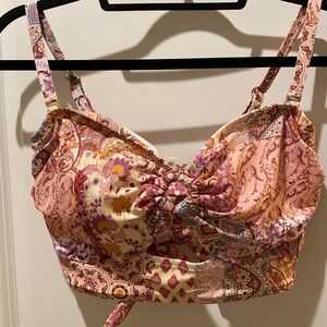 Women’s bikini top. Shade & Shore. 36DD.